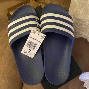 Adidas Aqua navy blue slides size 7 new in box